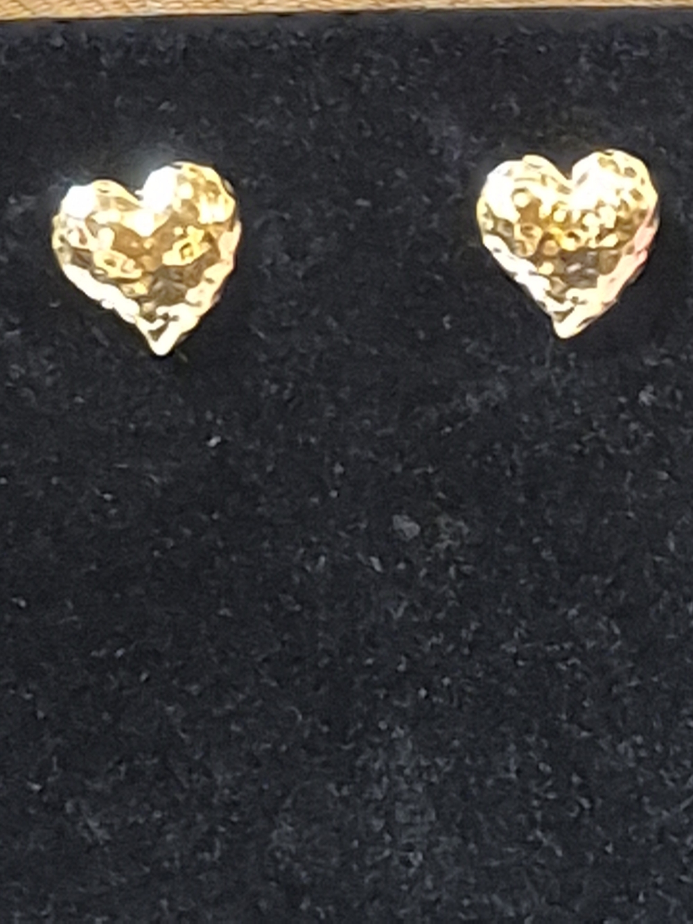 0Vintage Gold Tone Hammered Heart Stud Earrings Large Textured Post
